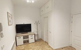 Lovely Apartment In Madrid Center